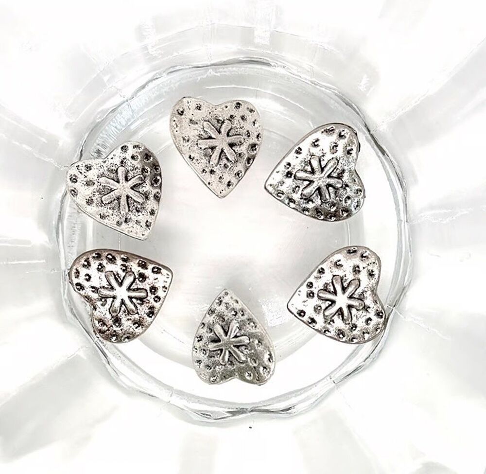 6pcs Beads for Jewelry #21151 Vintage Silver Heart Buttons